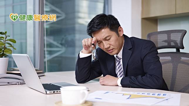 根據克里夫蘭醫學中心，內科醫師Richard Lang博士說，「壓力並不一定會導致某些狀況發生，但是會使身體的症狀惡化，當身體症狀惡化時，它們可能反過會增加一個人的壓力，從而導致惡性循環發生。」