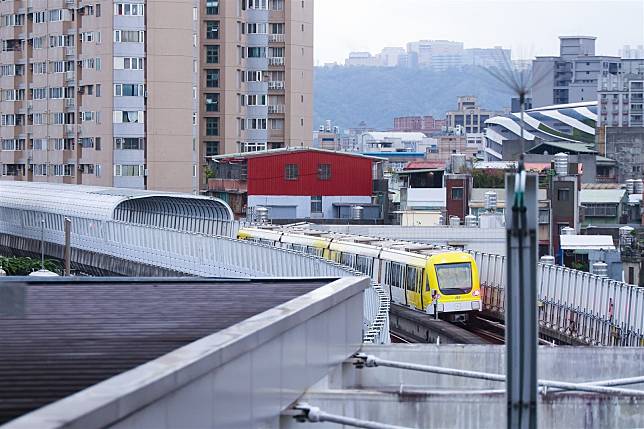 新北環狀線今日全線復駛 。(新北市政府提供)