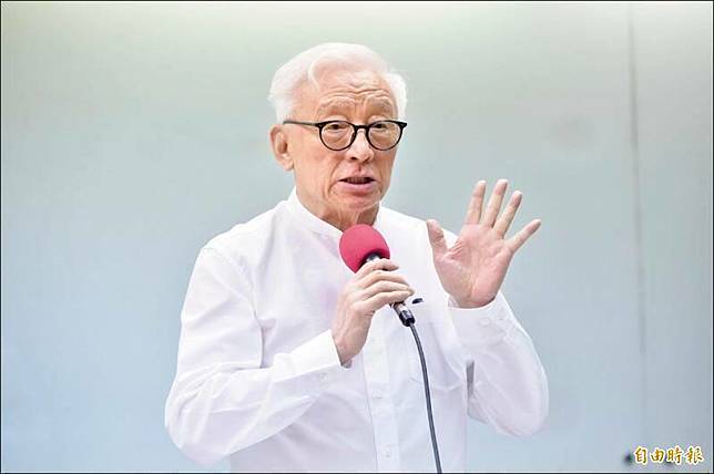 前聯電董事長曹興誠今日表示，大罷免是全民「抗共剿匪」的救國行動，國民黨想把它矮化為藍綠對決。這是障眼法、烏賊術，大家不要上當。 (資料照)