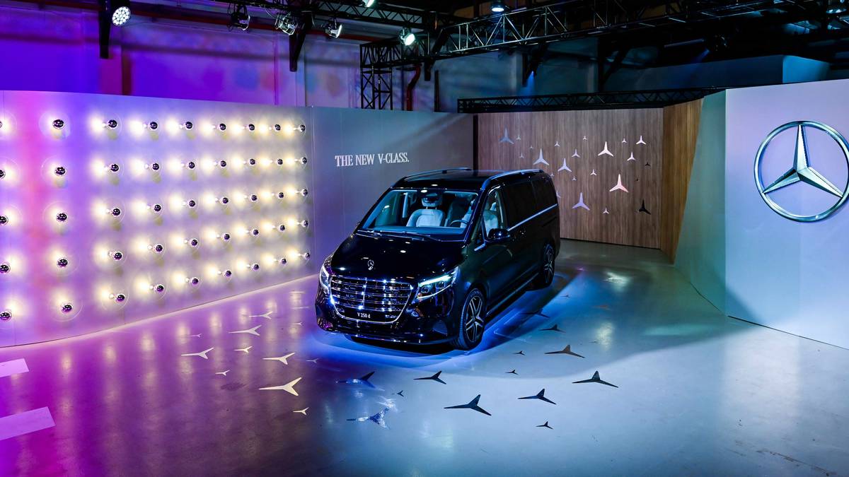Mercedes-Benz V-Class 改款上市，基礎售價 262 萬起！ | 2GameSome | LINE TODAY
