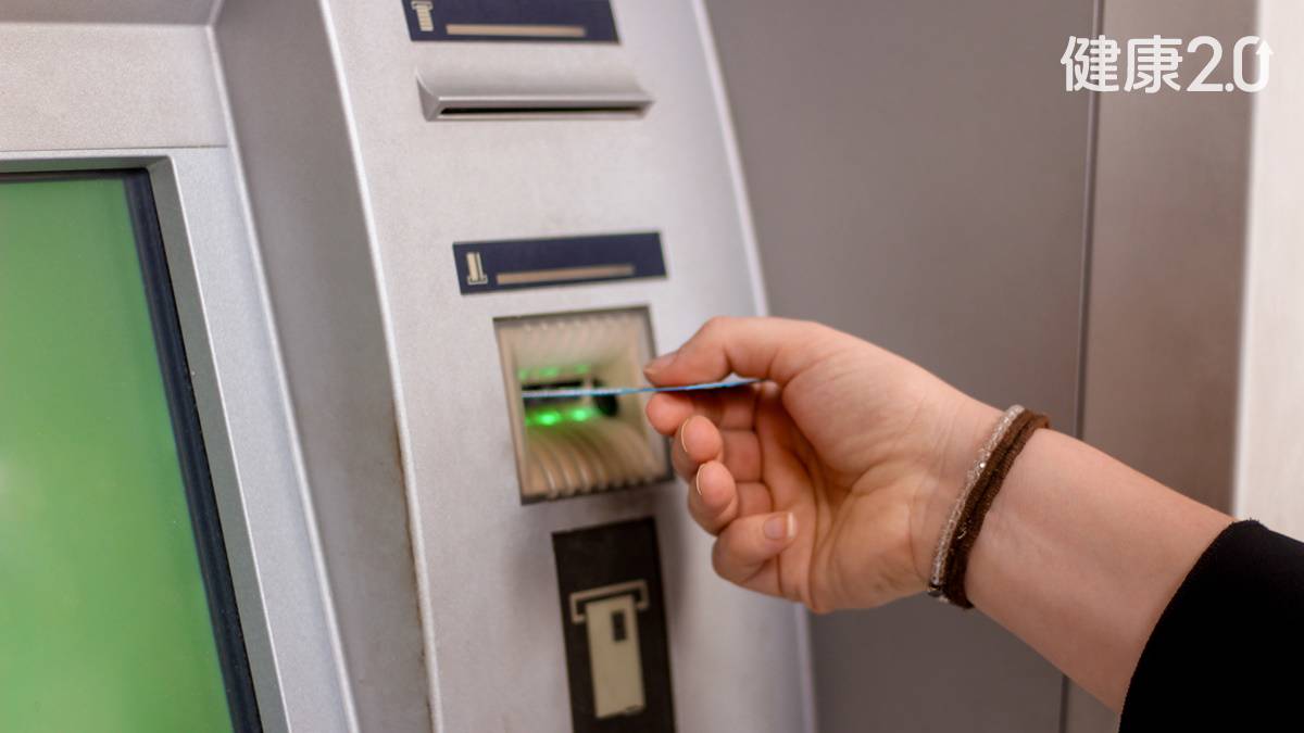 帳戶突被凍結？防詐變領不到錢2025最新！台新、郵局、中信等管制解法快看| 健康2.0 | LINE TODAY