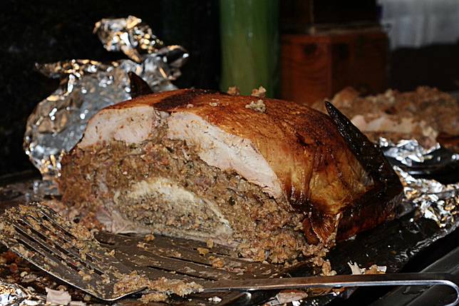By the end of the Tudor era in Britain, with explorers returning from the New World with exotic edibles, Elizabethan banquets birthed what is now known as the turducken. It ranks among the weird foods and eating habits of earlier kings and queens. Photo: Shutterstock