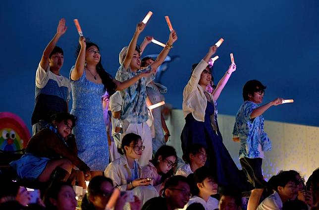 Audience are pictured during the China Pingtan Island Chorus Festival in Pingtan, southeast China's Fujian Province, Oct. 19, 2024. (Xinhua/Wei Peiquan)