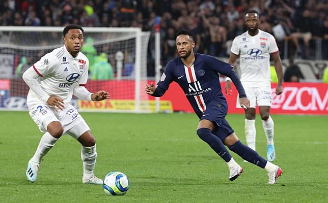 Olympique Lyon v Paris Saint-Germain - Ligue 1