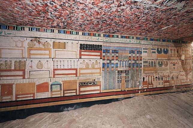 This undated photo shows colorful relief on the wall of an ancient tomb discovered at the Saqqara archaeological site, south of the capital Cairo, Egypt. (Egyptian Ministry of Tourism and Antiquities Handout via Xinhua)