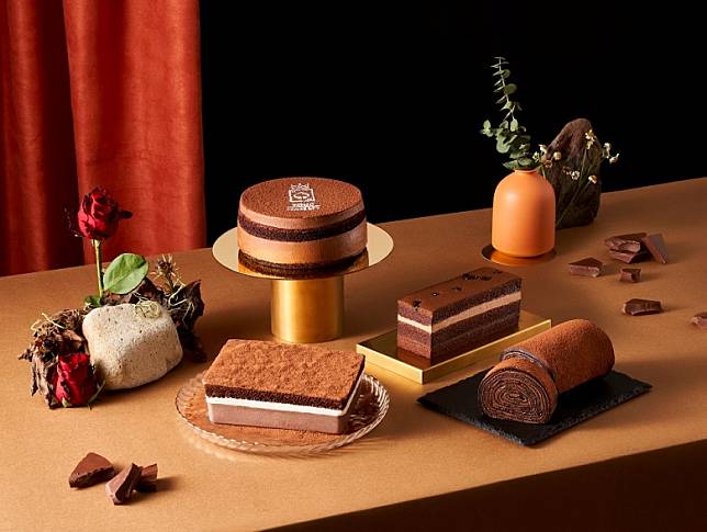 全聯與蔡依林創立的翻糖蛋糕品牌共推出4款聯名巧克力甜點。（圖片來源：全聯提供）