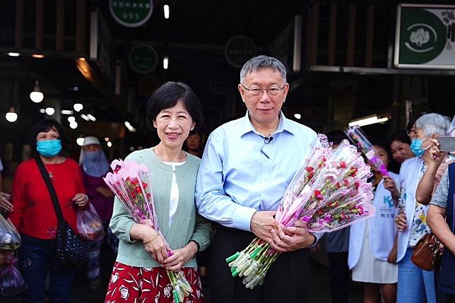 柯文哲妻子陳佩琪，在母親節前夕，自行宣布確定9月底將從聯醫提早退休。（取自陳佩琪臉書）