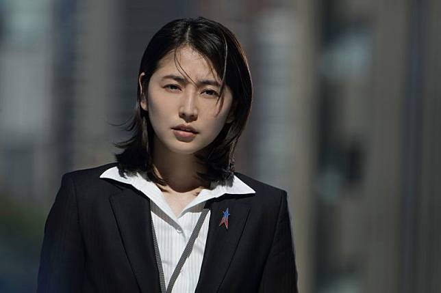 ▲長澤雅美在片中飾演「禍特對」分析官。（圖／野獸國）