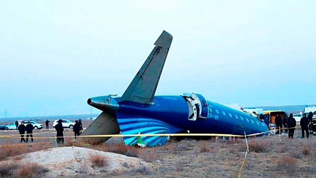 亞塞拜然航空一架飛機疑似遭俄羅斯防空系統擊落，12月25日墜毀在哈薩克的阿克套。美聯社