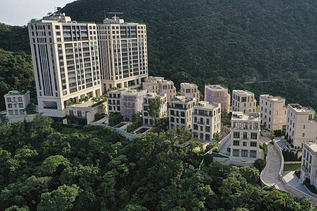 General view of Mount Nicholson on The Peak, one of Hong Kong’s most expensive neighbourhoods for property. Photo: Martin Chan