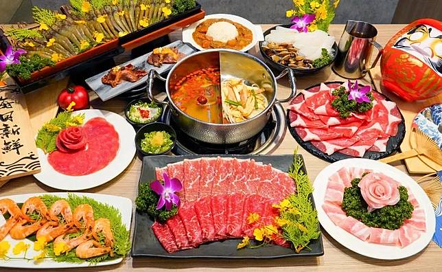 「涮樂和牛」食物中毒案件通報發病人數共計有63人，其中有33人曾就醫。（圖／翻攝畫面）