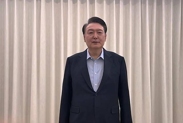 A screenshot captured from a video released on Jan. 15, 2025 shows South Korean President Yoon Suk-yeol delivering a speech. (Xinhua)