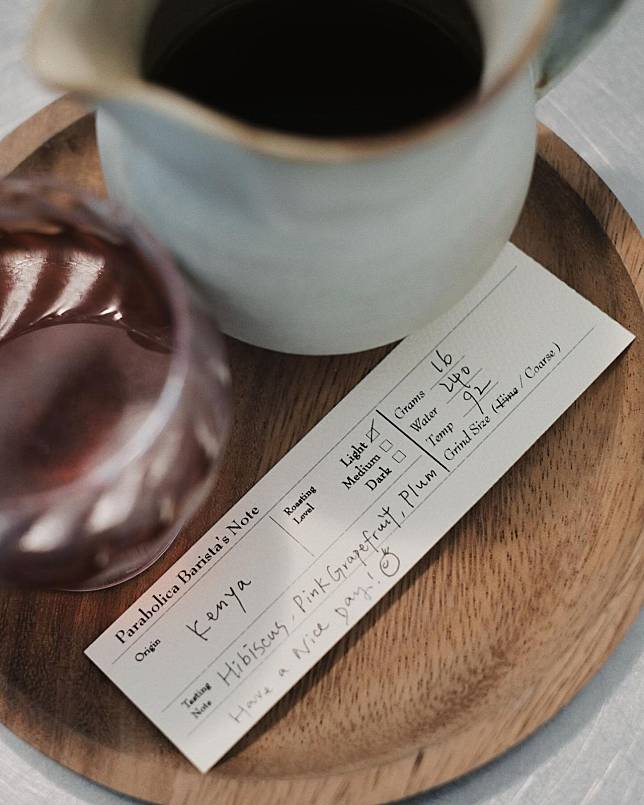 A lovingly prepared, hand-dripped coffee (Photo: Instagram / @parabolica_caffee)