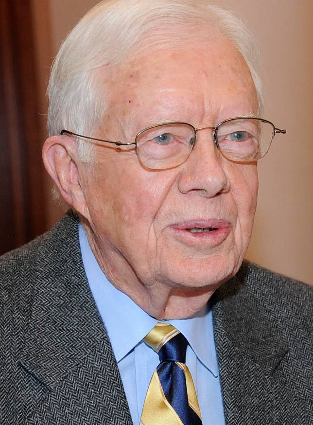 This file photo shows former U.S. President Jimmy Carter receiving a media interview in Atlanta, the United States, Dec. 7, 2008. Former U.S. President Jimmy Carter died at 100 at his home in Plains, southern U.S. state of Georgia, on Sunday, his son Chip Carter confirmed. (Xinhua/Ge Xiangwen)