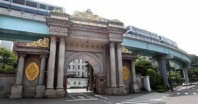 多次遲到害全班等遭同學唸　警專一年級生課堂怒揮美工刀傷2人被強制送醫