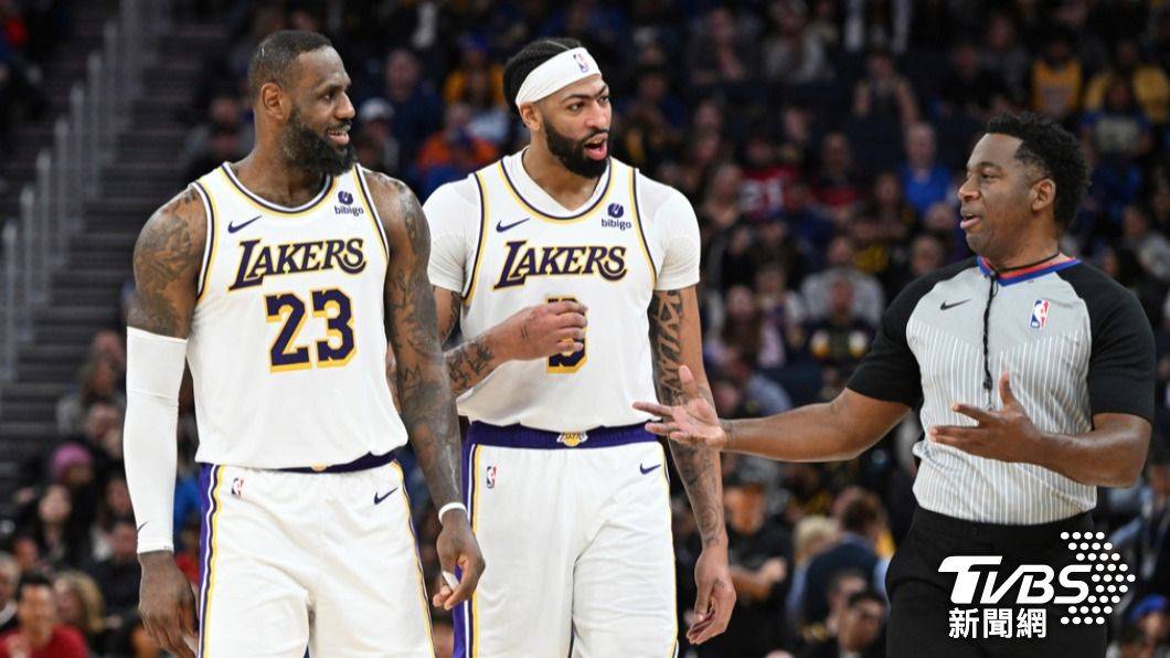 Los Angeles Lakers Rumored to Add Star Player This Summer to Form Big Three with James and Davis