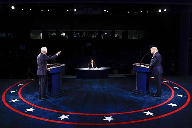 2020年10月22日美國大選最終場辯論會，於田納西州納士維（Nashville）的貝爾蒙特大學（Belmont University）舉行。（AP）
