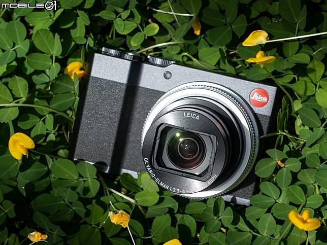 Leica C-Lux 掌中的15倍光學變焦小砲