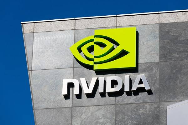 【美股新聞】輝達Nvidia股價飆升 26%，因 AI 芯片需求大幅超出預測