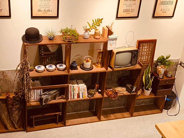 ▲民宿裡有很多老物，可以來尋寶 （圖／IG @hsu_che_hao）