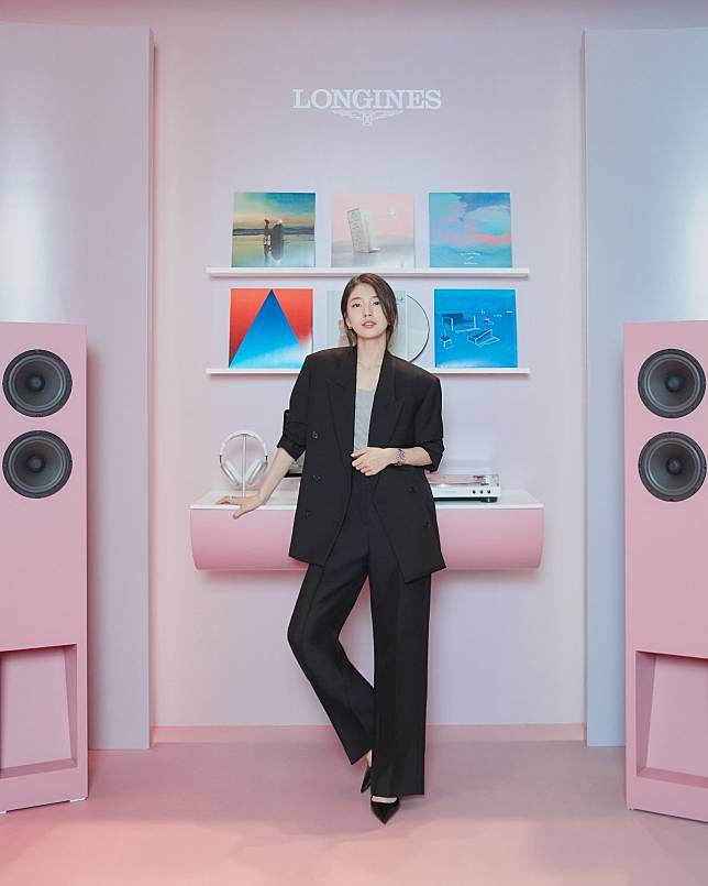 Suzy at the Longines pink dial showcase in Seoul (Photo: courtesy of Longines)