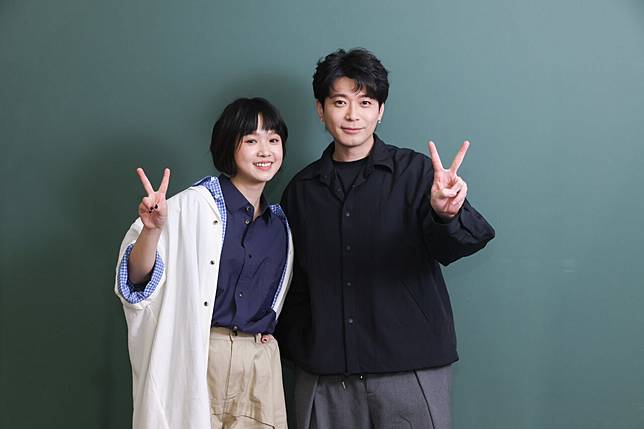 嚴正嵐（左）、侯彥西在「大愛街二巷」飾演一對夫妻。記者林士傑／攝影