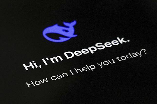 DeepSeek用極少的資源訓練出與西方科技巨頭並駕齊驅的AI模型，引發矽谷震撼。（美聯社）