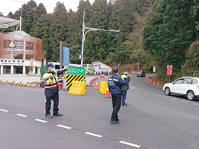 2024年阿里山日出印象音樂會，阿里山森林遊樂區警方將加強疏導管制。（記者張翔翻攝）