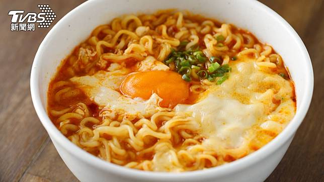 泡麵是國民美食。（示意圖／Shutterstock達志影像）
