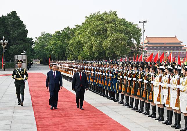 Chinese President Xi Jinping holds a welcome ceremony for Umaro Sissoco Embalo, president of the Republic of Guinea-Bissau, who is on a state visit to China, at the square outside the east gate of the Great Hall of the People prior to their talks in Beijing, capital of China, July 10, 2024. Xi held talks with Embalo at the Great Hall of the People in Beijing on Wednesday. (Xinhua/Rao Aimin)