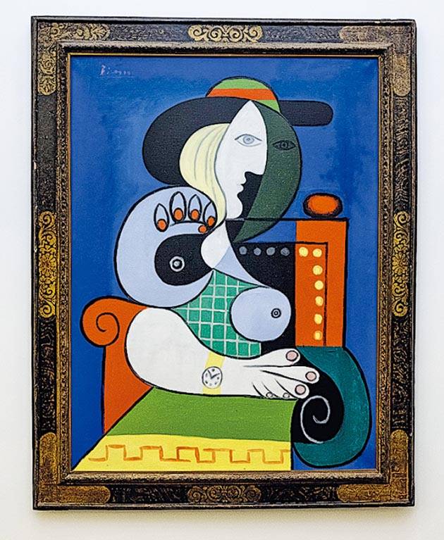 《戴手錶的女人》作者：Pablo Picasso。創作年份：1932年。規格：130×97厘米 ，油畫畫布。估價：逾1.2億美元（約9.36億港元）。特色：作品在當年8月完成，當時藝術家從首次大型回顧展的壓力中解脫，也同時從他的秘密戀情中釋放出來，展示出他的喜悅。（拍賣行提供）