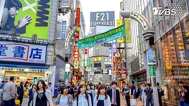 去（2023）年多達383萬台灣人到日本旅遊。（示意圖／shutterstock達志影像）