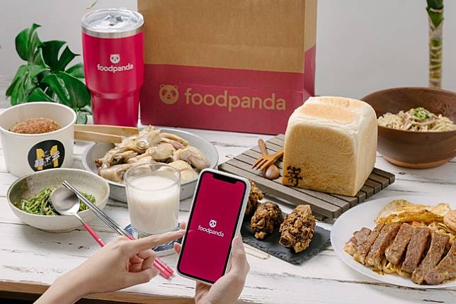 外送平台Foodpanda近期上線一系列網路高人氣餐廳。（foodpanda提供）