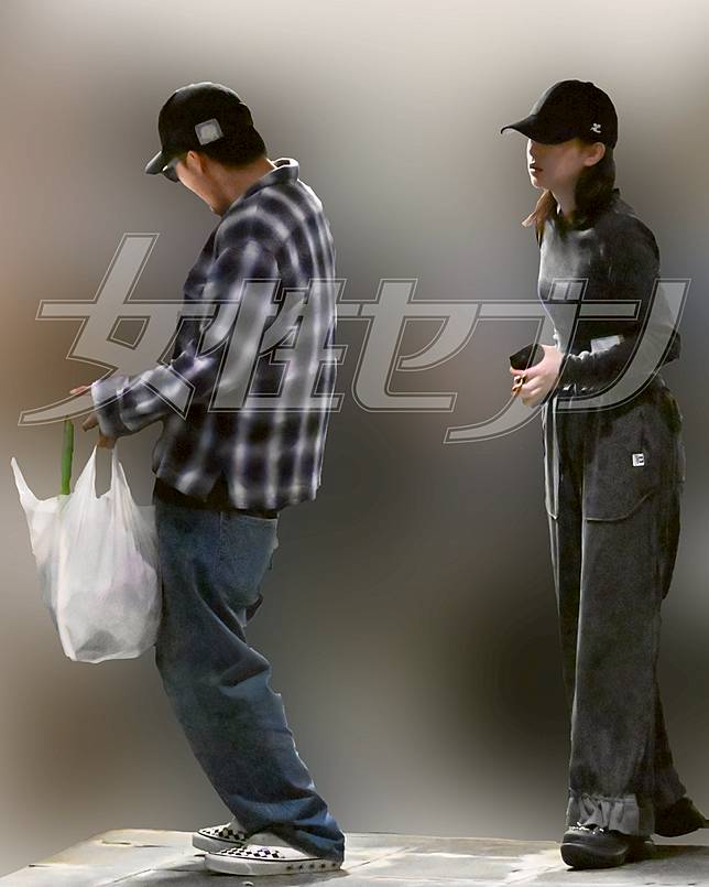 日本媒體拍到伊藤健太郎、出口夏希的過夜畫面。（翻攝網路）