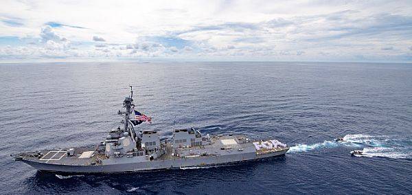 美國海軍驅逐艦「韋恩梅爾號」(Wayne E. Meyer)21日通過西沙群島。   圖：翻攝自美國海軍官網