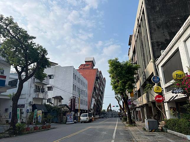 This photo taken on April 4, 2024 shows a street view of Hualien after a 7.3-magnitude earthquake in southeast China's Taiwan. (Xinhua/Zhao Bo)