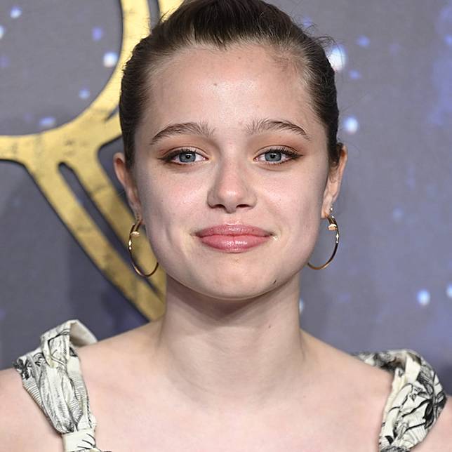 希蘿努韋爾裘莉彼特有著跟裘莉一樣的杏仁眼型！圖片來源：<a href=