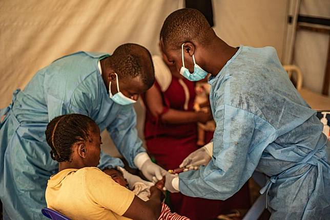 A child caught mpox gets treatment at a hospital in the Nyiragongo territory near Goma, North Kivu province, eastern Democratic Republic of the Congo (DRC), on Aug. 15, 2024. (Photo by Zanem Nety Zaidi/Xinhua)