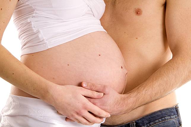 7 สิ่งที่ว่าที่คุณพ่อควรรู้ เกี่ยวกับการมีเพศสัมพันธ์ระหว่างตั้งครรภ์
