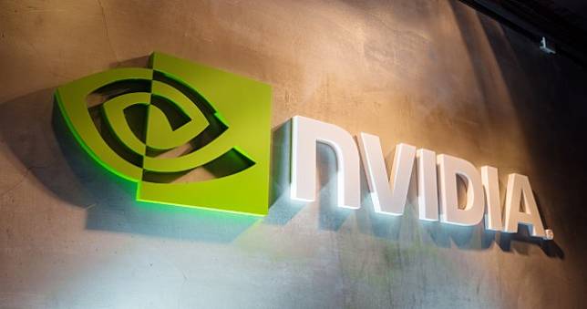NVIDIA市值首度超越Intel，成為全球第三大半導體公司