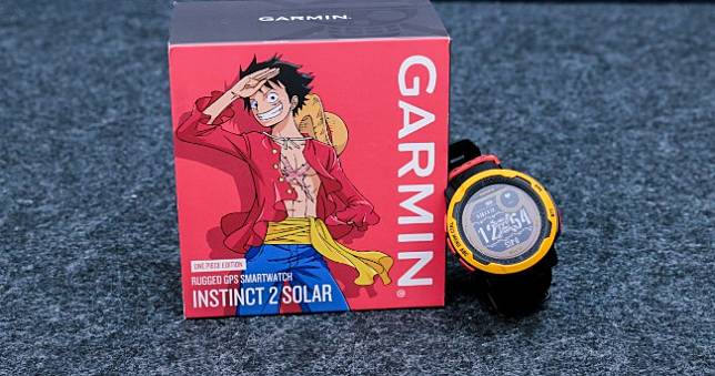 開箱Garmin智慧錶Instinct 2航海王聯名款，經典人物代表色隨身戴著走⌚️