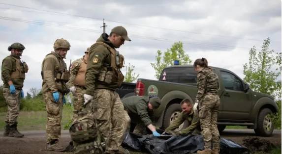 俄羅斯方面宣稱，每個月損失的俄軍士兵人數僅 1800 人。但有中國專家進行分析後認為，這個數據可能「不太現實」。 圖：翻攝自 唐駁虎