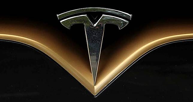Tesla Model 3 與 S 重回《消費者報告》推薦名單