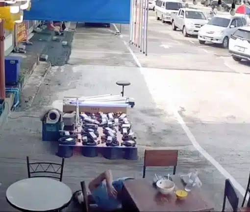 โน๊ต สินชัย ล้มหน้ากระแทกพื้น