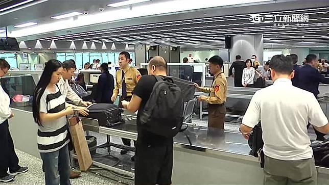 旅遊業者表示，在出境與入境時，海關就是最大，應嚴肅、守規矩，減少被針對的風險。（示意圖／資料照）