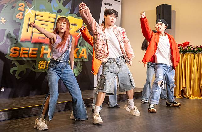 台灣高人氣職業舞團4MINIA演出。（大會提供）