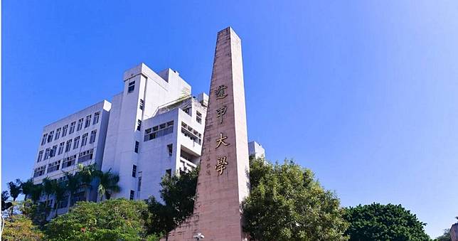 逢甲大學要「補辦畢業典禮」了！　馬來西亞僑生遺憾嘆：爸爸不會再來