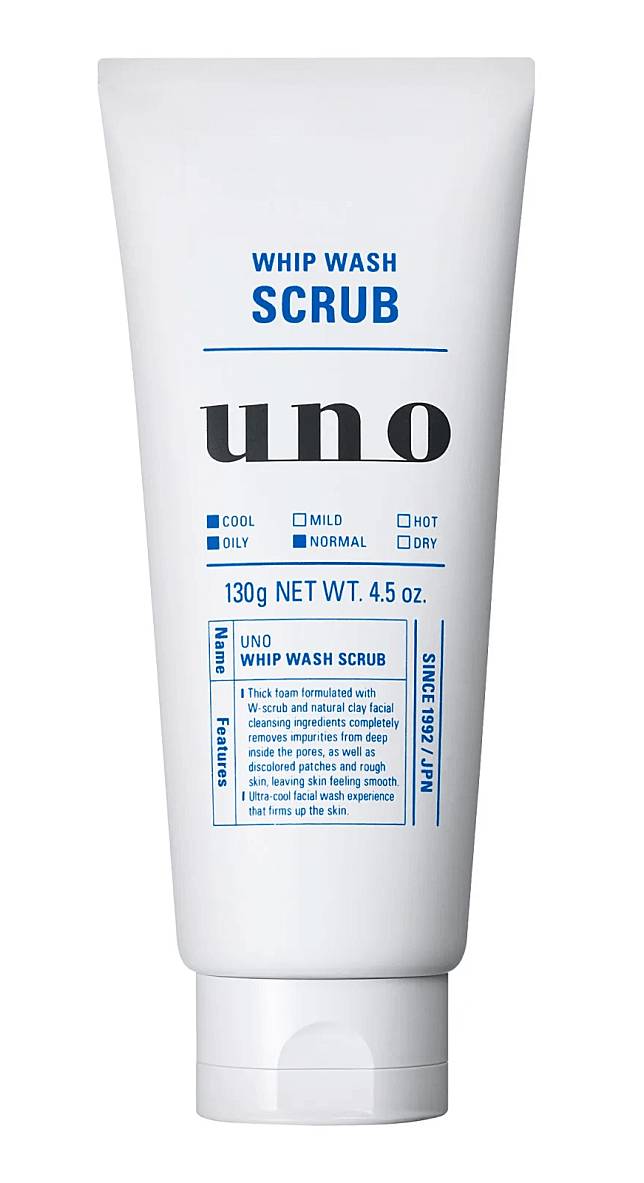UNO 新淨洗顏｜添加雙重植物性磨砂成分的濃密泡沫，強力吸附老舊角質、過剩皮脂，並徹底去除肌表層的多餘油脂髒污。