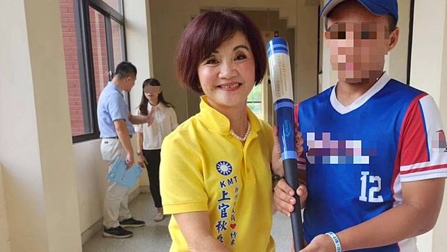 新竹縣議員上官秋燕因在國有地上經營禮儀會館遭開罰，她興訟抗罰，法院判決出爐。取自臉書上官秋燕-「愛」從心出發
