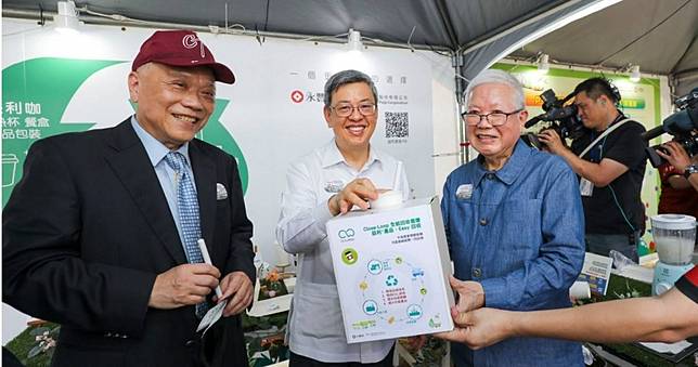 激進減碳2／老牌永豐餘衝減碳最前線　何壽川把廢棄物當再生能源拚碳匯獎勵